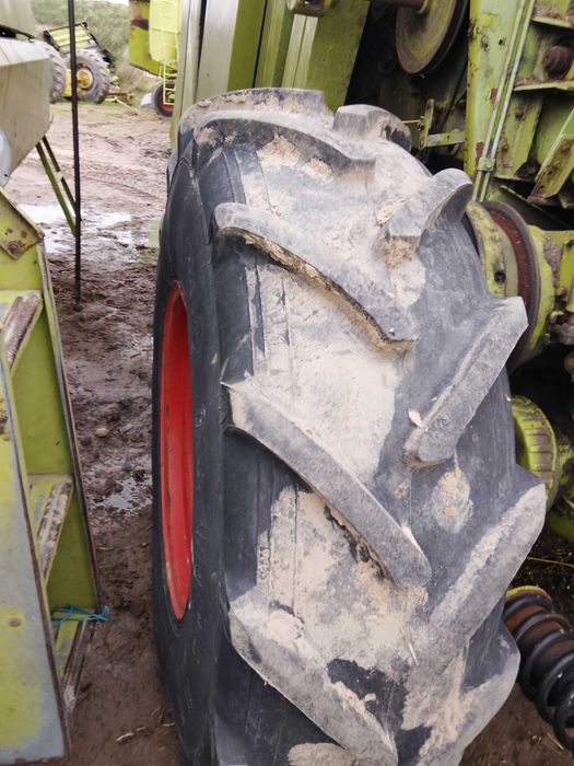 Koło  Dneproshina 18.4-26 jak nowa do kombajnu felga Claas Mercator