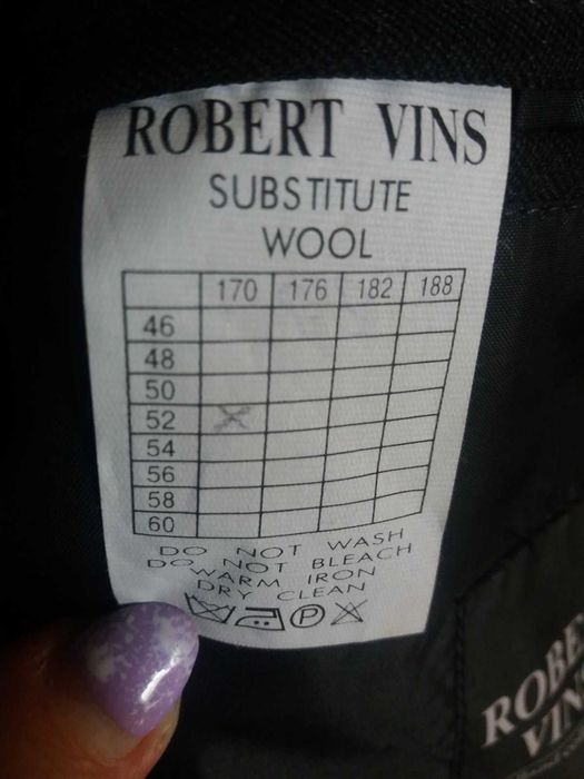 Продам мужской костюм