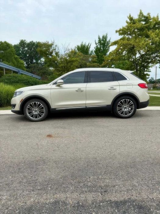 Lincoln MKX      2017