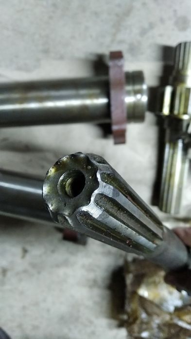 Шкворня  мост МТЗ 82. 892.