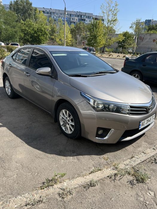 Продам Toyota Corolla