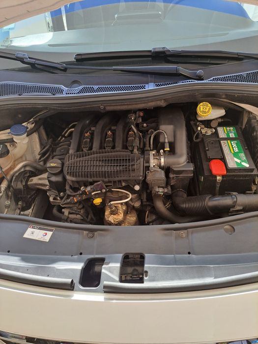 Peugeot 2008 1.2 Gasolina