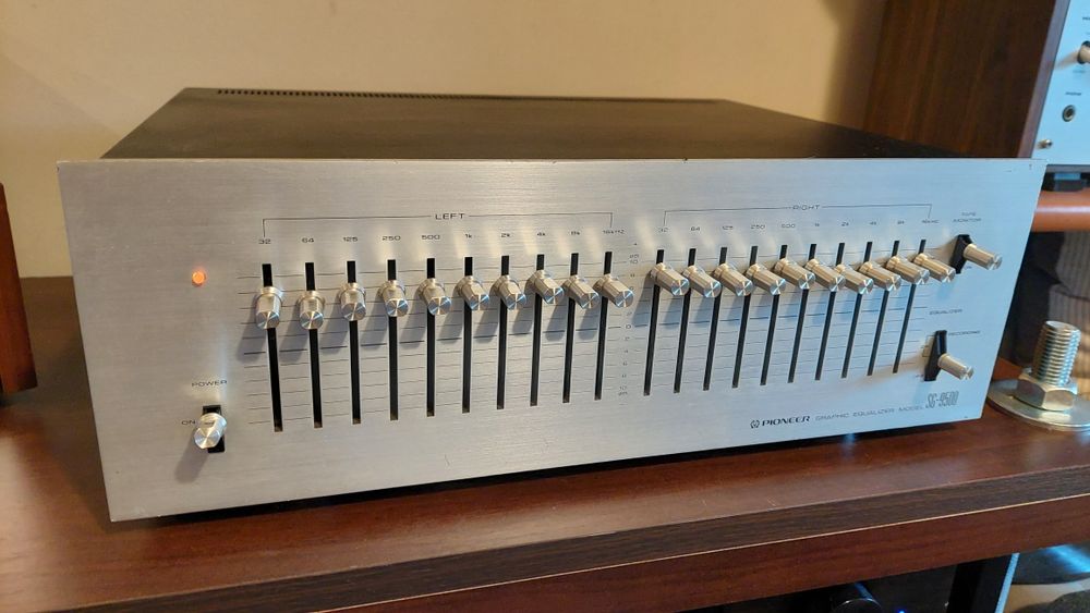 Pioneer SG-9500 korektor equalizer