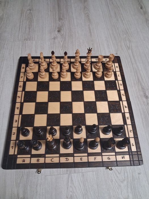 Szachy drewniane 54x54