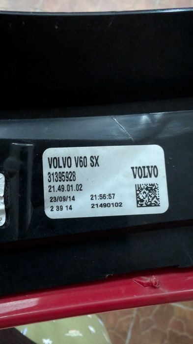 Farolim esquerdo Volvo V60 I