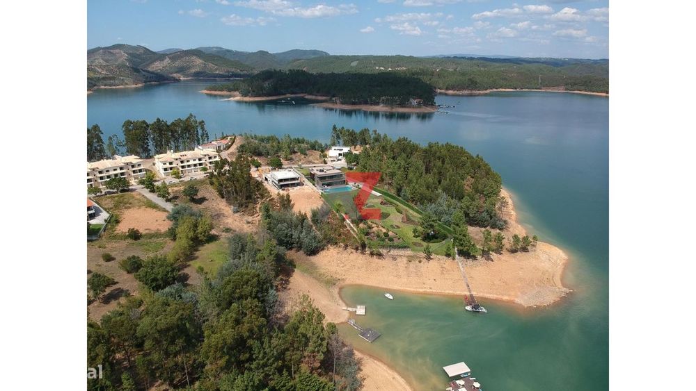 Lote 573 m2 com projeto aprovado para Construção