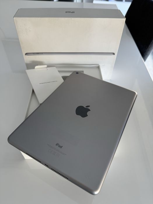 Apple iPad 6a Gen