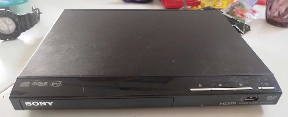 Odtwarzacz DVD Sony DVP-760H z pilotem  używany