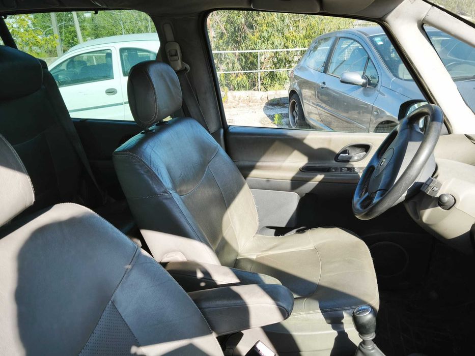 Renault Espace 2004 1.9dci turbo partido