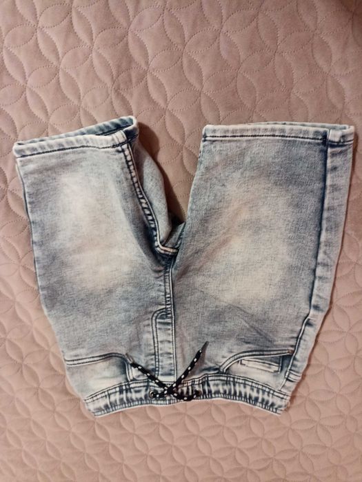 Spodenki chłopięce