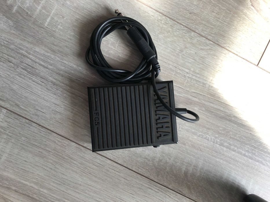 Pianino Yamaha YPG-625