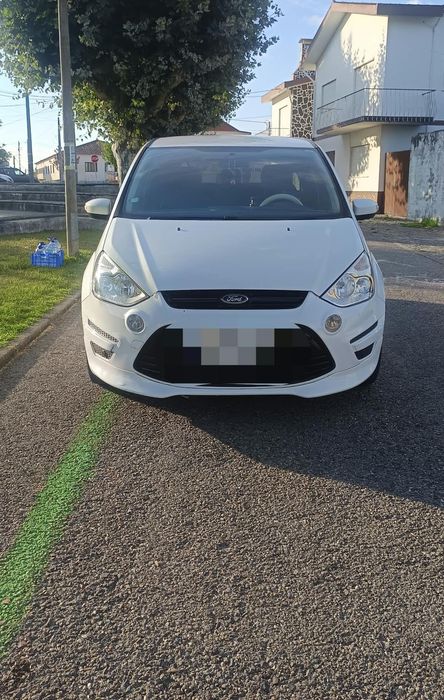 Ford S-Max  Titanium
