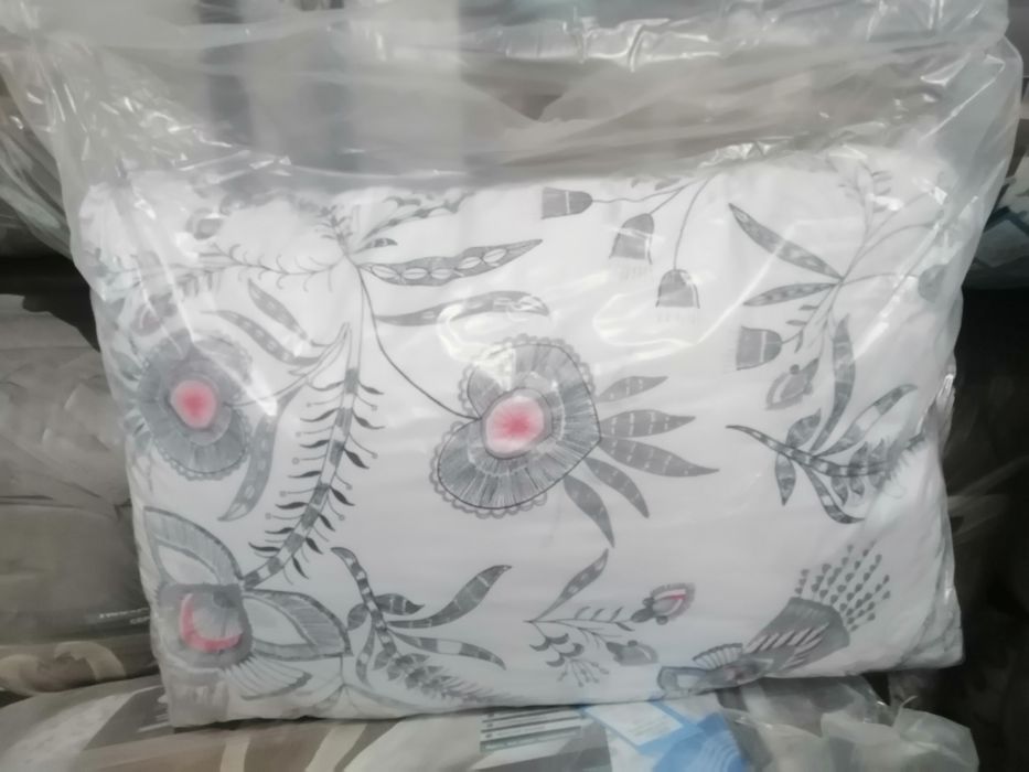 Продам подушку Leleka 50на70 новую