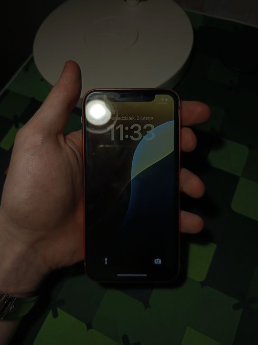 iPhone XR.  stan :BDB