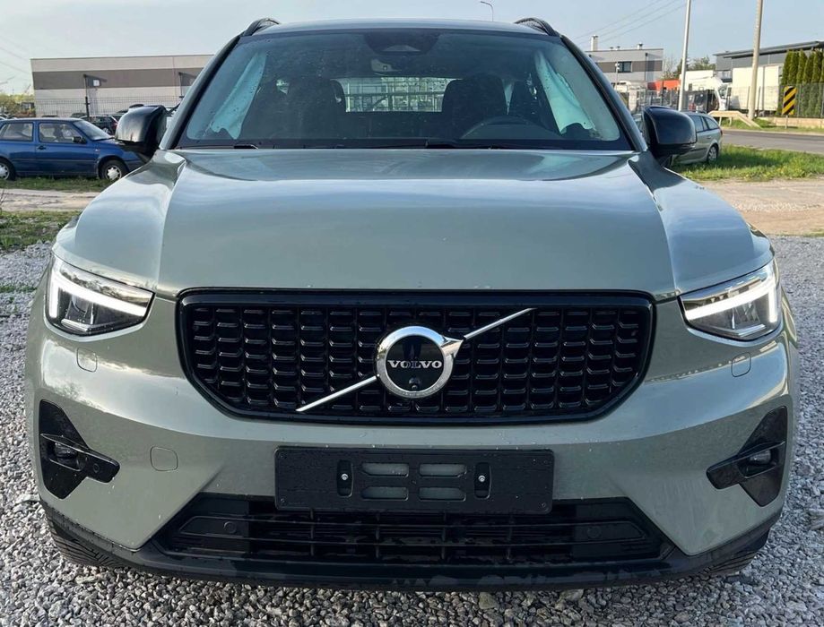 Бампер Volvo XC40 рестайл разборка шрот Volvo XC40 запчастини XC40