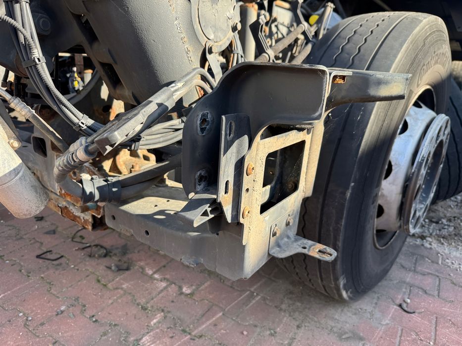 mocowanie wspornik stopnicy l mercedes actros mp 4 antos