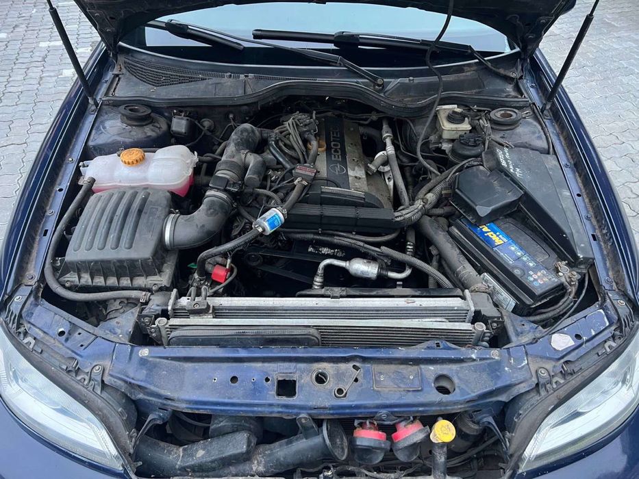 Срочная продажа Опель Омега, 2,2 л газ/бензин.