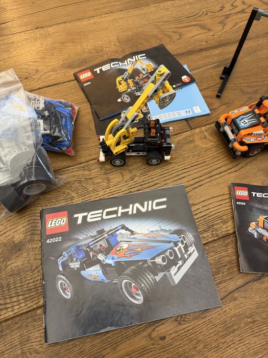 Zestawy lego technic 42031, 42022, 42104
