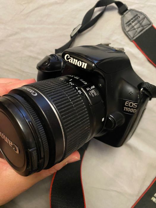 Фотоапарат canon EOS 1100 d