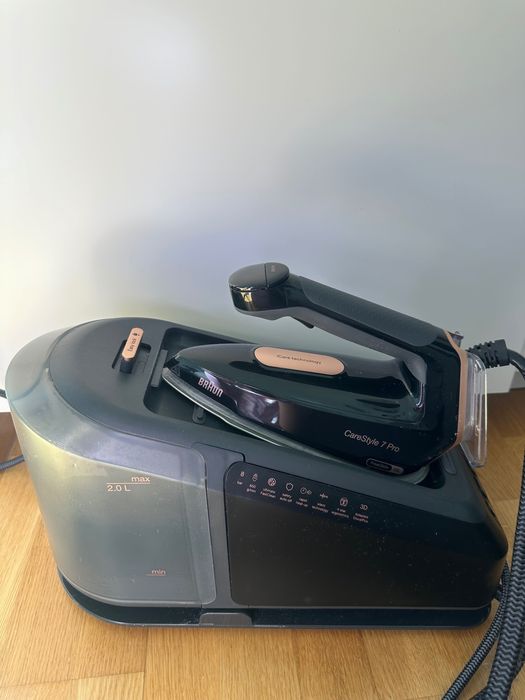 Stacja parowa Braun Carestyle 7 pro