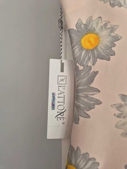 Elegancka sukienka w stokrotki L'attore jasmin, s, nowa z metką