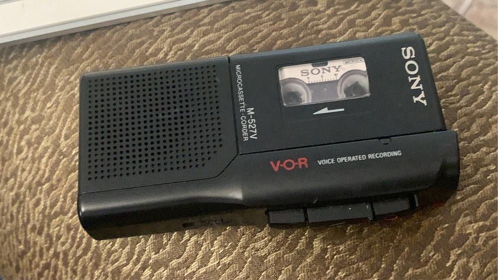 Sony M-527V MICROCASSETTE - CORDER