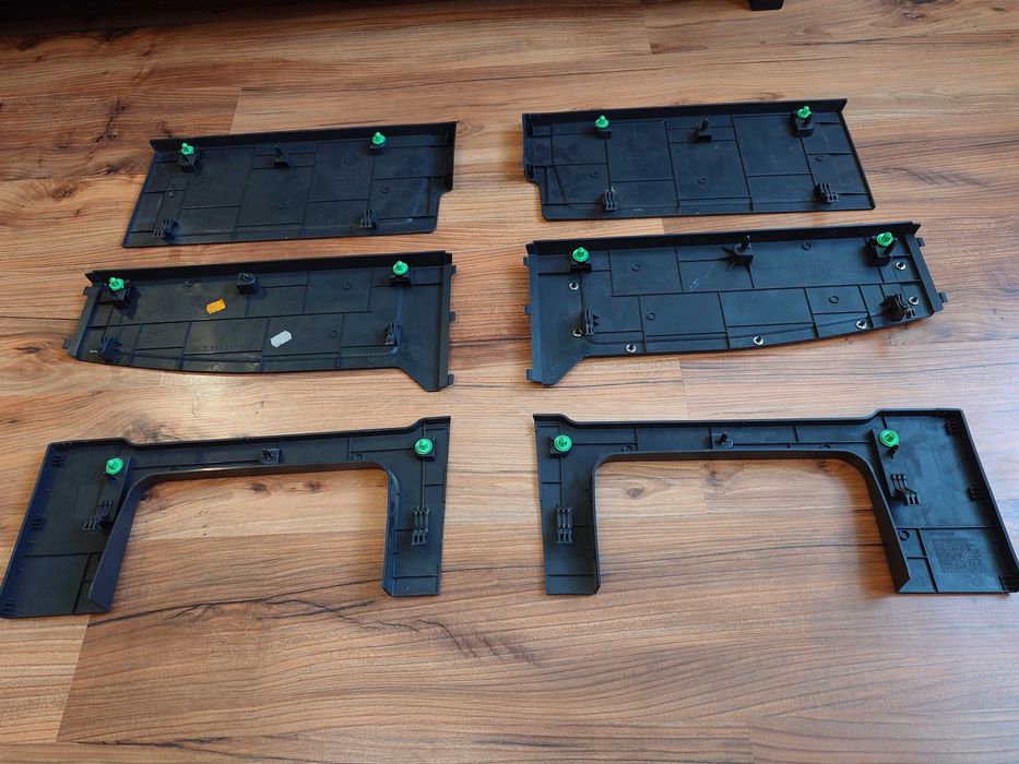 Накладки (окантовки, обшивки) пластикові тумб сидінь Віто, Віано 639.