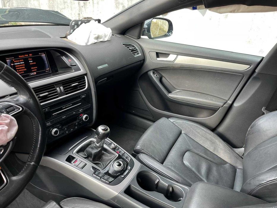 Audi A5 2.0TDI S-Line 150cv