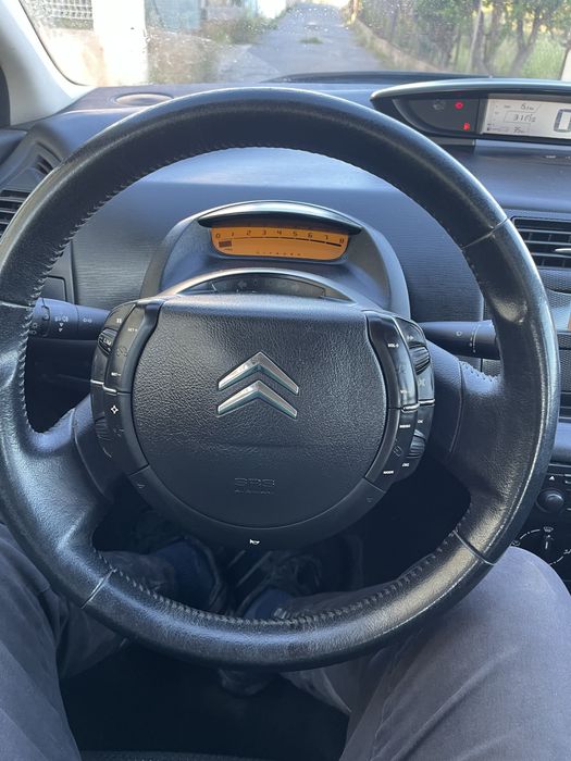 2007 Citroën C4 economico e ideal para uso pessoal
