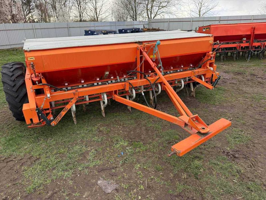 Сівалка зернова причіпна анкерна з міндобривом 3м TUME HKL 300 (СЗ)