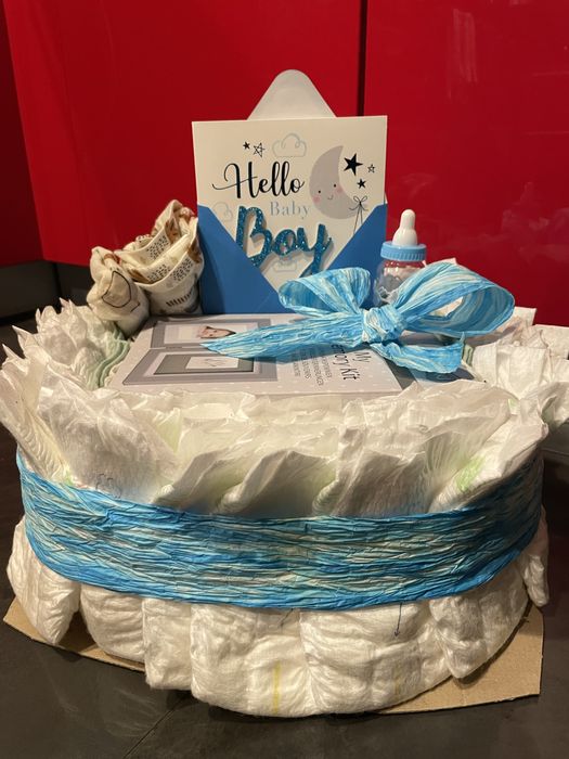 Tort wyprawka prezent narodziny noworodek