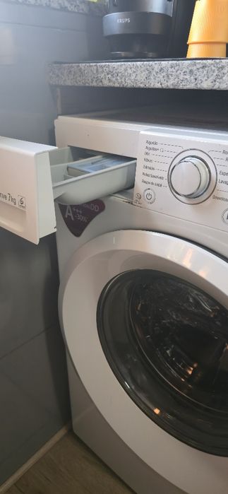 Máquina de lavar roupa lg