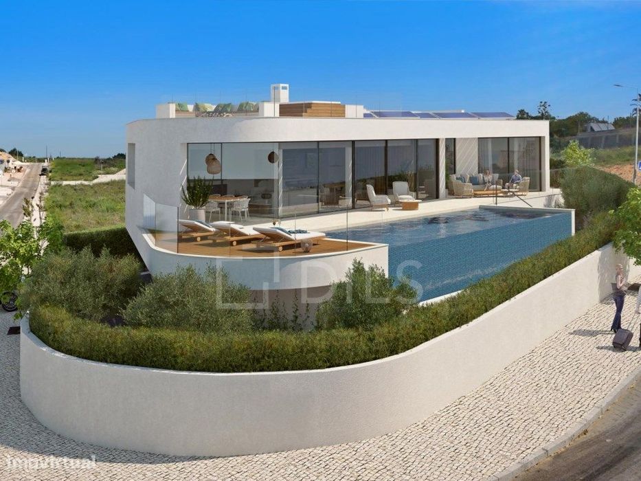 Lote com Projeto de Moradia Contemporânea e Vista Mar, Praia da Luz...