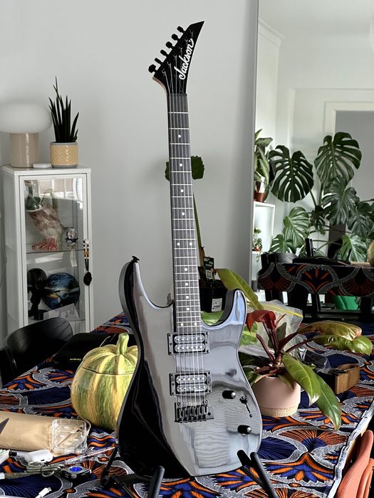 Jackson JS12 Dinky