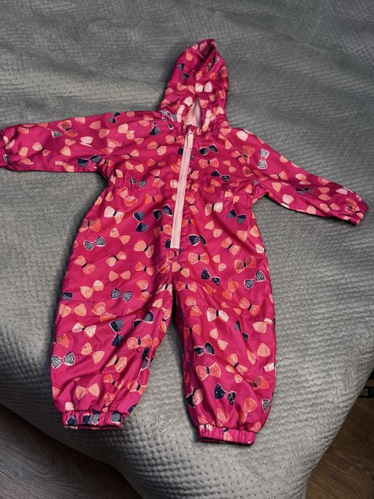 Комбінезон на дівчинку