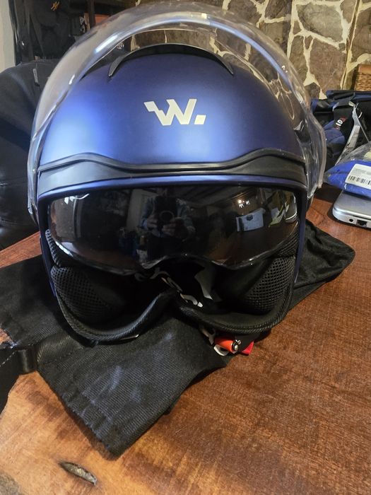 Capacete mota como novo