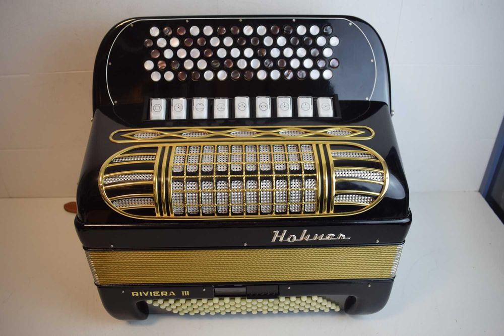 Acordeao hohner Riveira III 3 Voz 96 Baixos, N .306