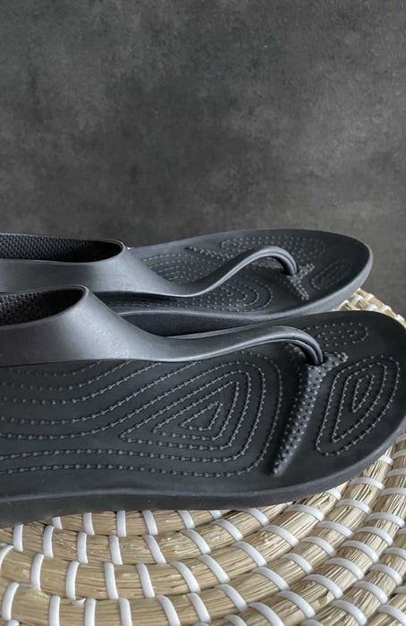 Crocs japonki serena flip czarne W9 39/40