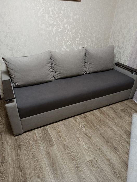 Диван  " Сатурн "