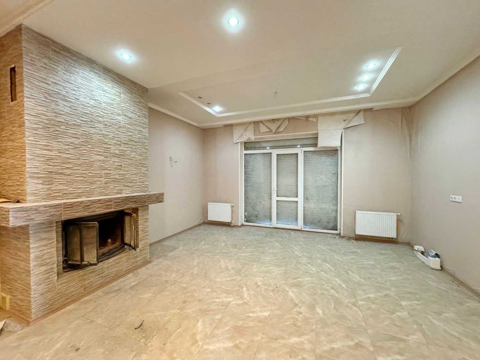 Продаю будинок на першій лінії Інгула в М.Погорілово. ц1