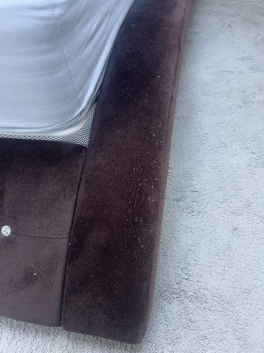 Łóżko do sypialni 160x200