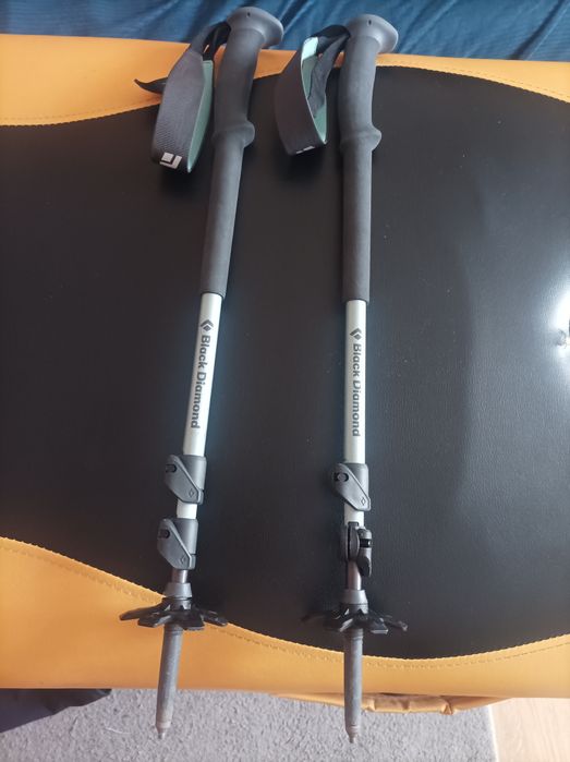 Kijki Black diamond
Bardzo dobre kije stan bardzo dobry wszystko spraw