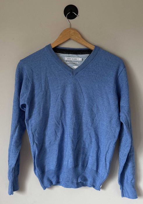 Sweter męski w serek z wełny z merynosa M niebieski