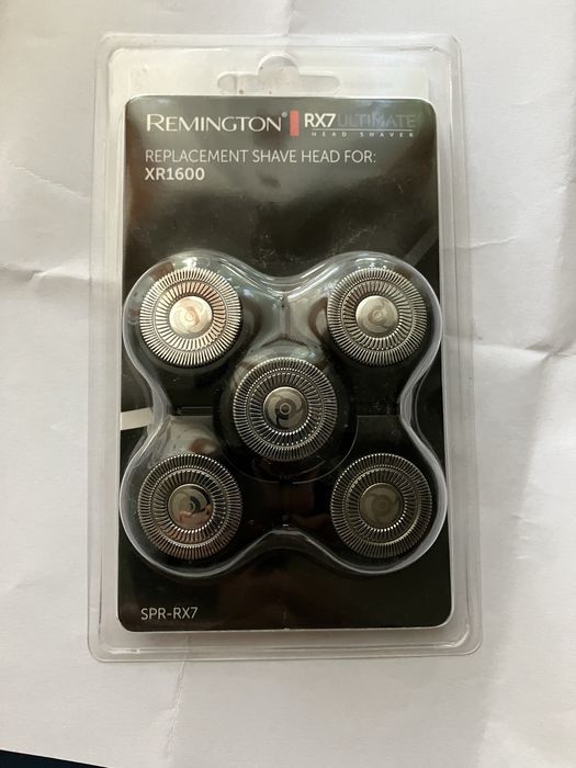 Змінна бриюча голівка Remington XR1600