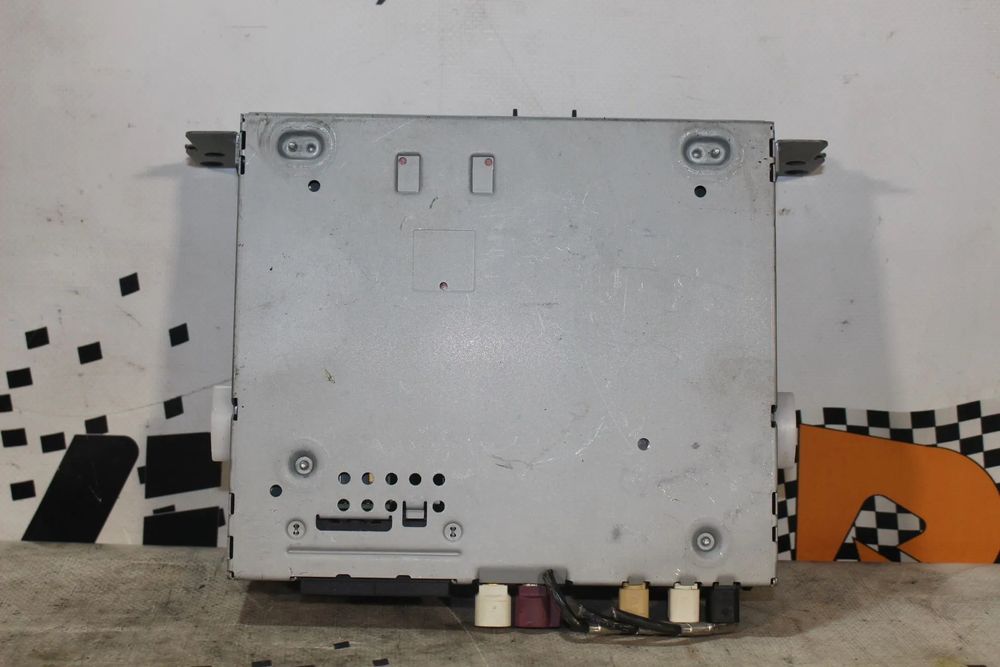 Rádio / auto-rádio BMW 1 (F20)