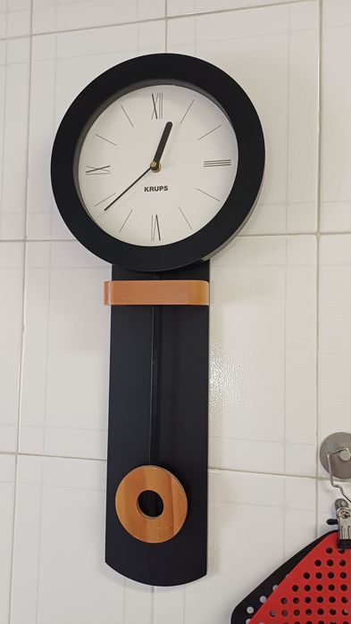 Relogio lindissimo avariado so decorativo  da krups