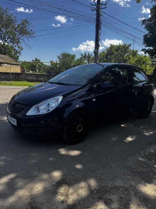 Продам Opel Corsa 2009 год 1л Бензин Механика-5ст