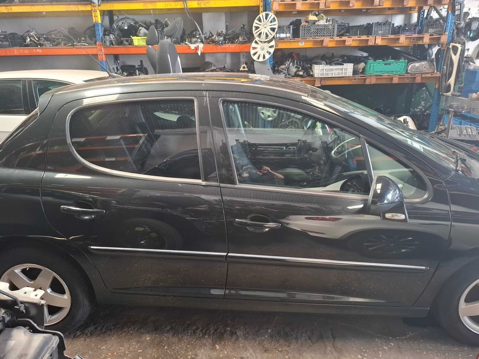 Peugeot 207 1.4 Gasolina 2011 – Viatura Salvada