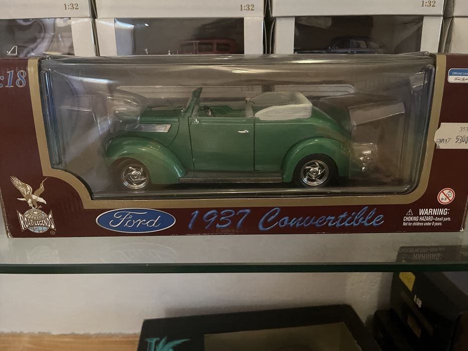 Miniatura Ford 1937 Convertible
