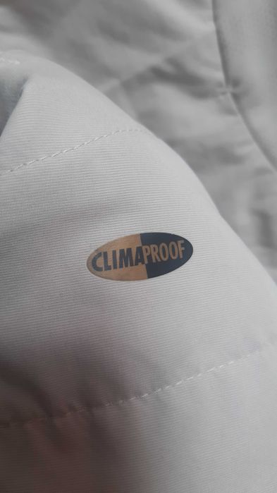 Kurtka adidas sportowa clima 365 wiosenna do biegania